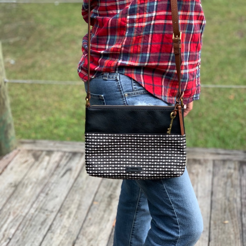 Fossil cross body bag